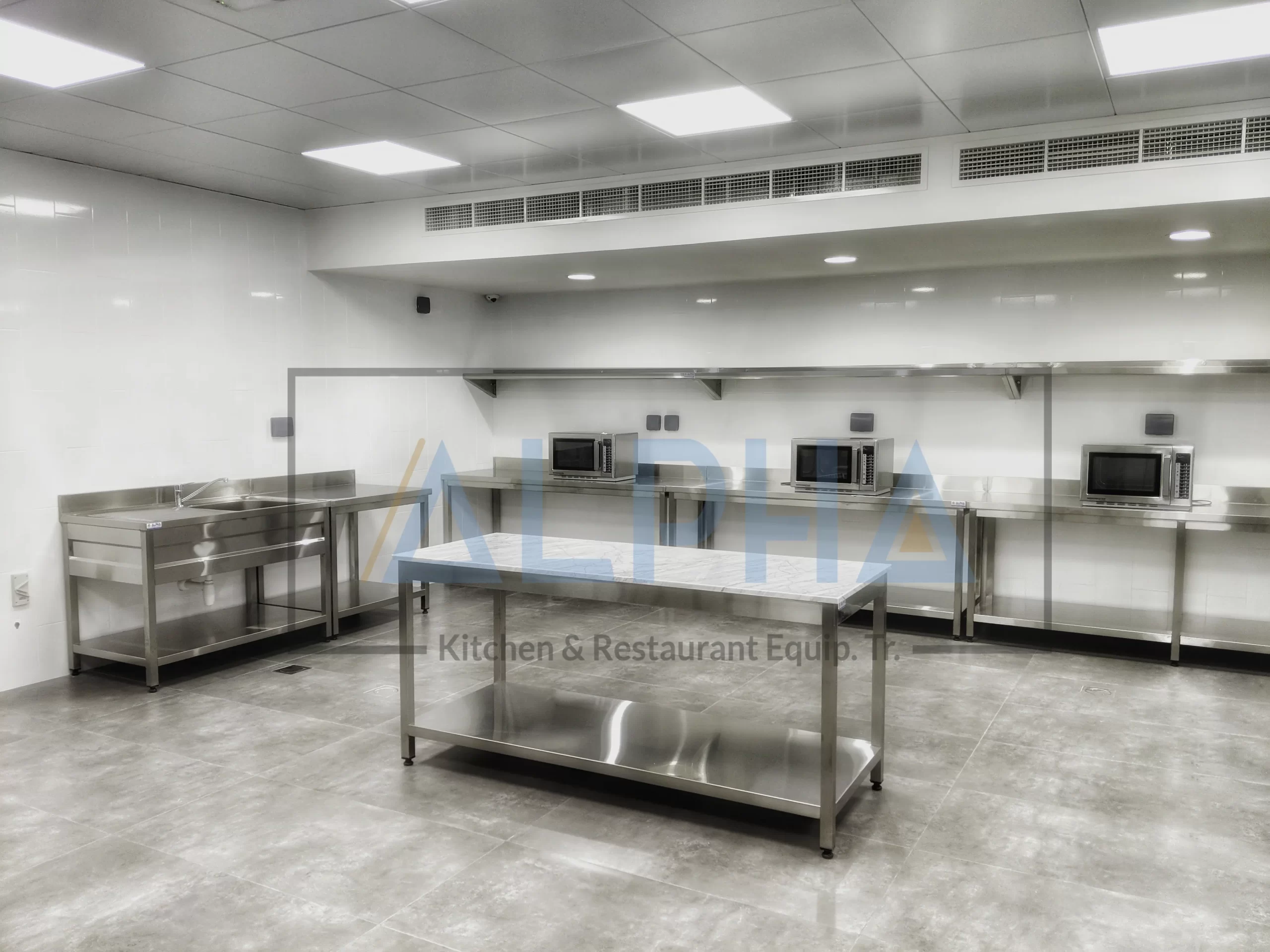 Guide To Buying Stainless Steel Work Tables ALPHA